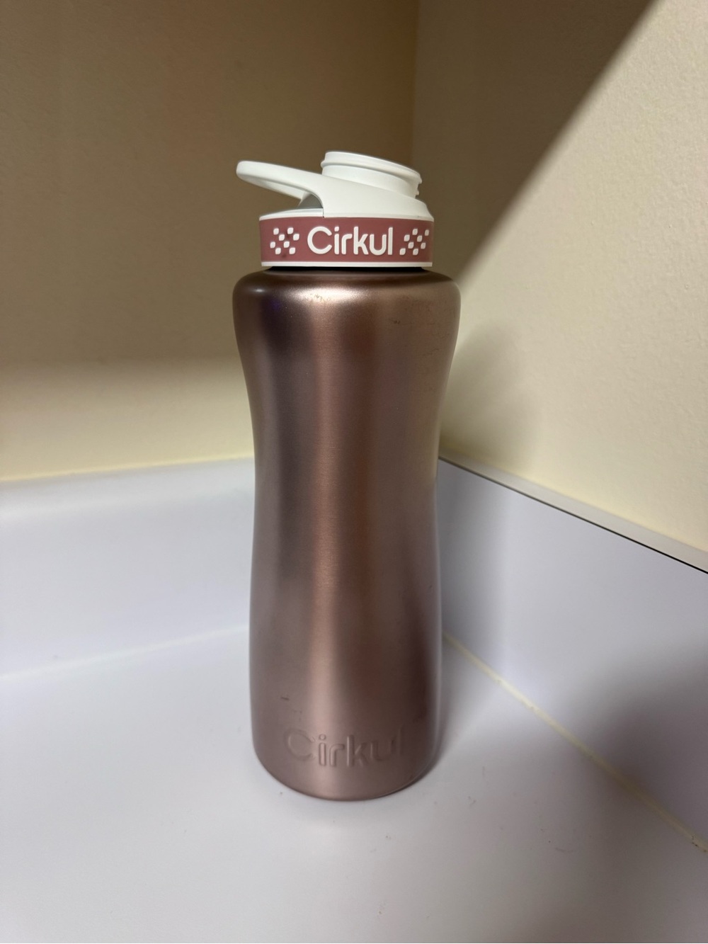 Cirkul 32oz Stainless Water Bottle